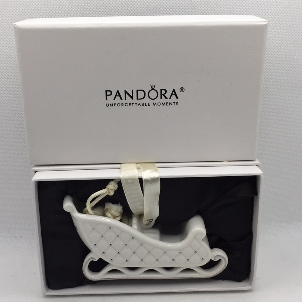 Pandora Limited Edition 2014 Sleigh Christmas Tree Ornament with Box